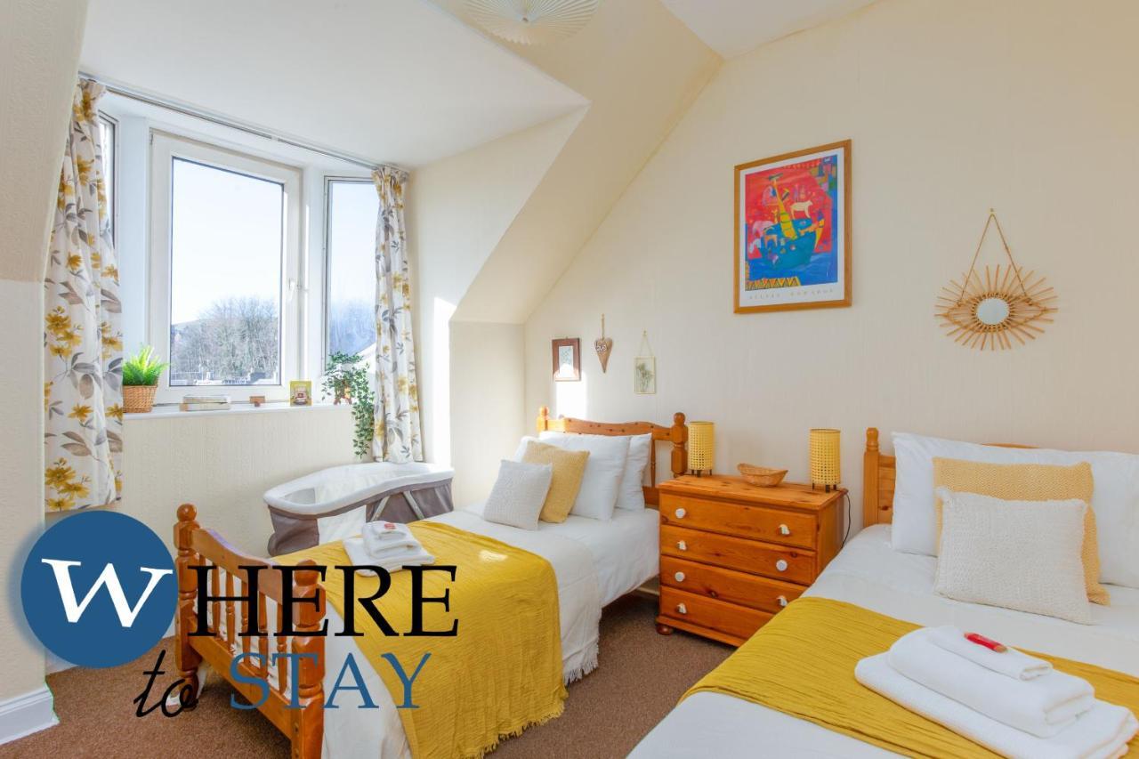 Bright 2Bed Apartment In Galashiels City Centre Bagian luar foto